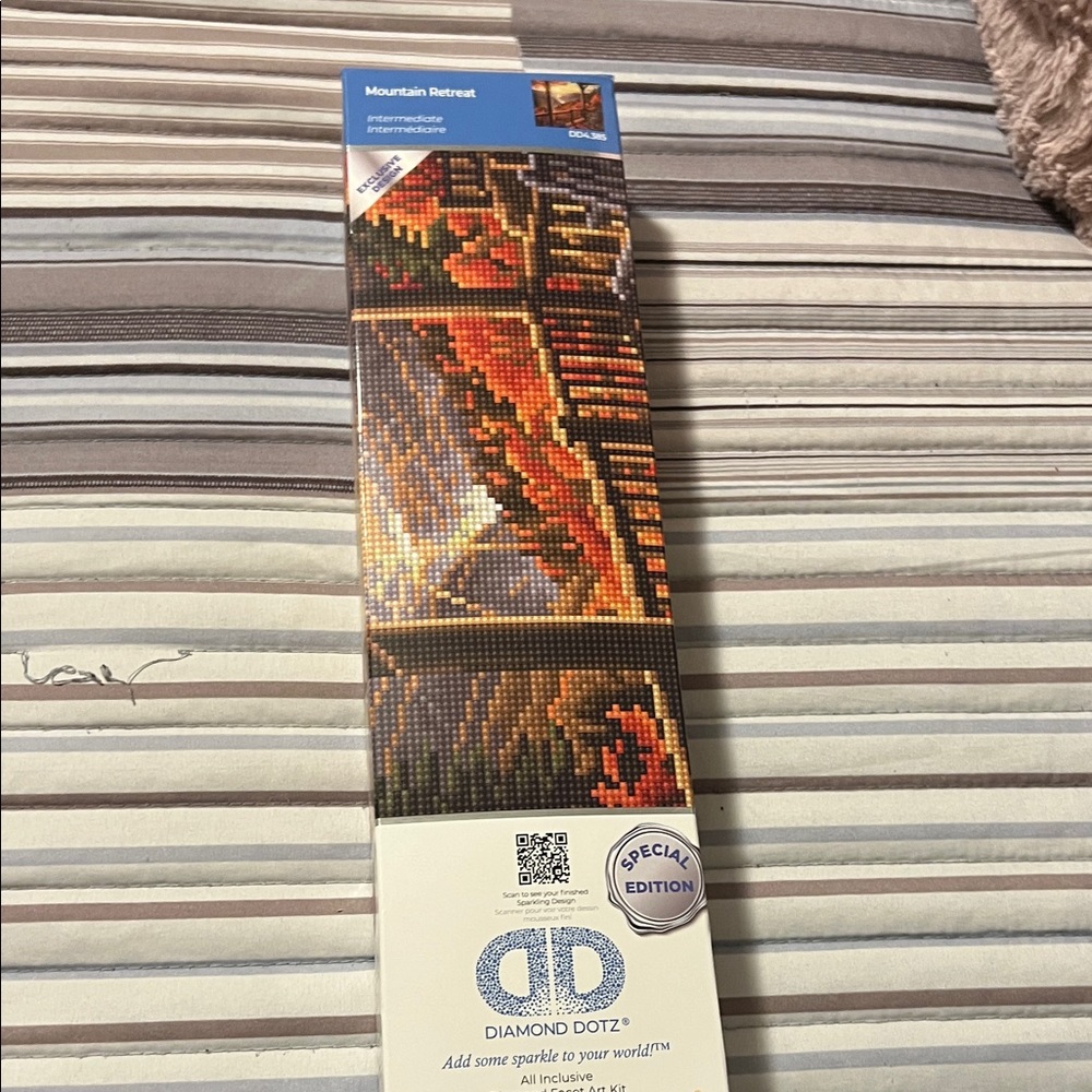 Diamond Supply Co. Mountain Retreat Art Kit - Red and Orange